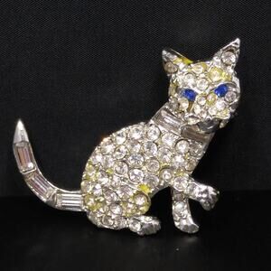 Rhodium Plated Cat Brooch Clear & Blue Rhinestones Baguettes 1950s Vintage